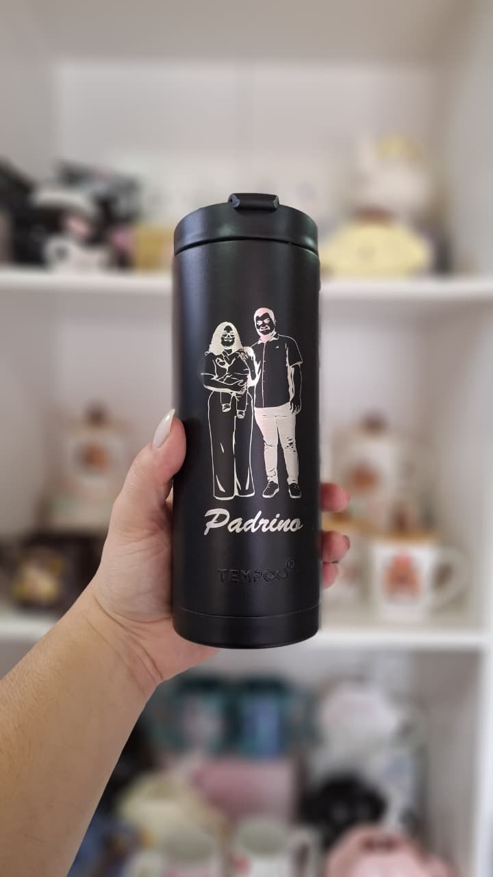 Termo negro personalizado con foto grabada